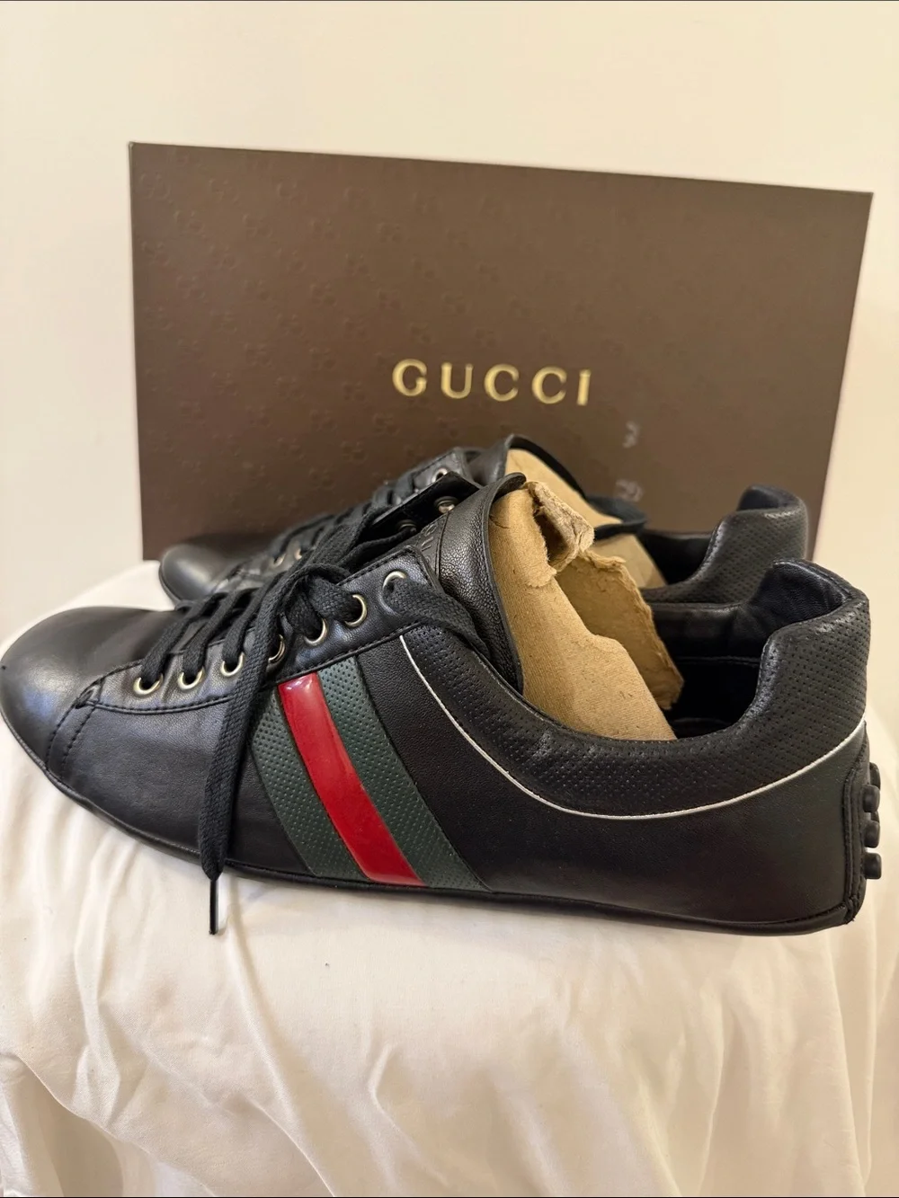 Gucci Black Leather Sneakers with Red & Green Web Stripe